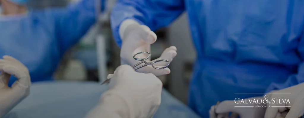 responsabilidades legais do cirurgiao plastico